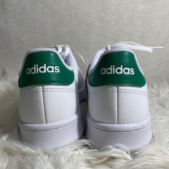 ADIDAS - Picture 3 of 3